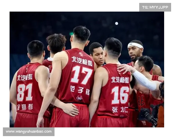 CBA广东队三巨头浮出水面:这波“粤式组合”杀疯了! CBA广东队三巨头浮出水面:这波“粤式组合”杀疯了!